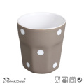 Taza de cerámica de 3 oz Interior blanco exterior gris con diseño de puntos